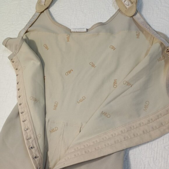 M&D Beige Post-Surgical Compression Garment Adjustable Straps Front Zipper Sz S - Picture 8 of 11